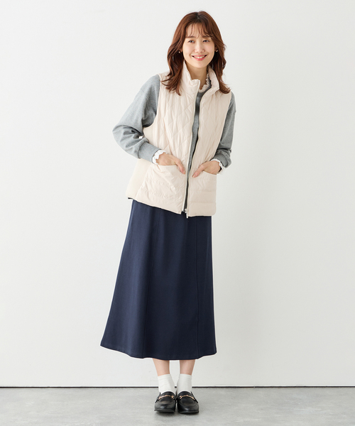 Petit Honfleur(プチオンフルール)の「ハイブリットダウンベスト(ダウンベスト・レディース・アイボリー/ブラック・9号/11号/13号)」の13枚目の写真