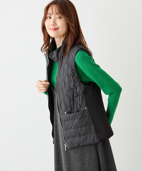 Petit Honfleur(プチオンフルール)の「ハイブリットダウンベスト(ダウンベスト・レディース・アイボリー/ブラック・9号/11号/13号)」の22枚目の写真