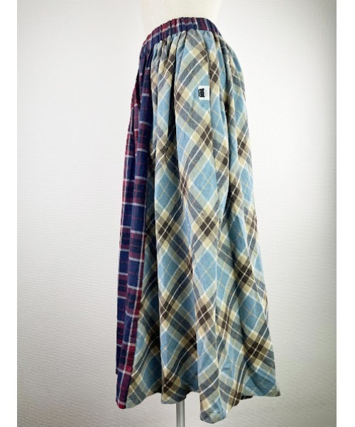 Rydia（リディア）の「ネルチェックロングスカート（スカート・レディース・ブルー/ネイビー・M）」の4枚目の写真