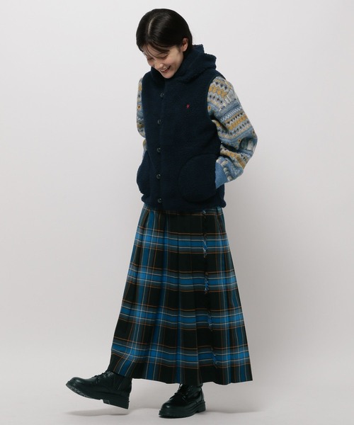 GYMPHLEX（ジムフレックス）の「【GYMPHLEX(ジムフレックス)】ボアフードベスト（ベスト・レディース・ネイビー/ライトベージュ/アイボリー・MEDIUM）」の11枚目の写真