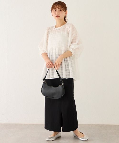 LAVEANGE（ラビアンジェ）の「【洗える】シアーチェックギャザーチュニック（シャツ/ブラウス・レディース・ブラック/オフホワイト/グリーン・M/LL/3L/4L/5L）」の7枚目の写真