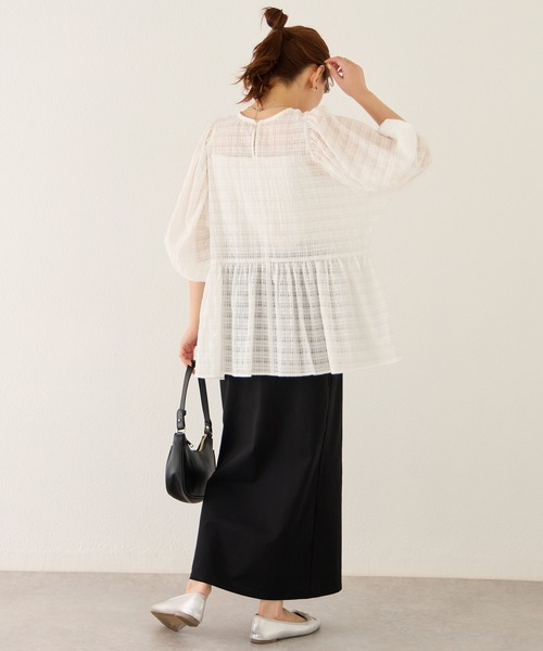 LAVEANGE（ラビアンジェ）の「【洗える】シアーチェックギャザーチュニック（シャツ/ブラウス・レディース・ブラック/オフホワイト/グリーン・M/LL/3L/4L/5L）」の11枚目の写真