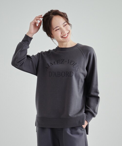 SHOO・LA・RUE（シューラルー）の「◆【洗える/S-LL】プリントラグランスウェット（スウェット・レディース・ダークグレー/グレー/オフホワイト/ブラウン系・01/02/03/04）」の9枚目の写真