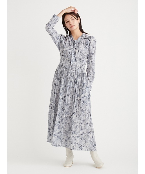 CELFORD（セルフォード）の「ブラードフラワーボウタイワンピース