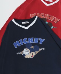 Disney（ディズニー）の「Disney/ディズニー ミッキー 裏毛 フロント刺繍 プリント 襟配色Vネック スウェットトレーナー（スウェット・レディース）」