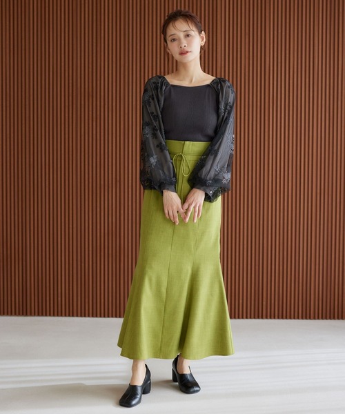 mysty woman（ミスティウーマン）の「フローラル刺繍スリーブニットプルオーバー  320880（ニット/セーター・レディース・ピンクベージュ/ブラック/アイボリー/グレイッシュブルー・FREE）」の14枚目の写真