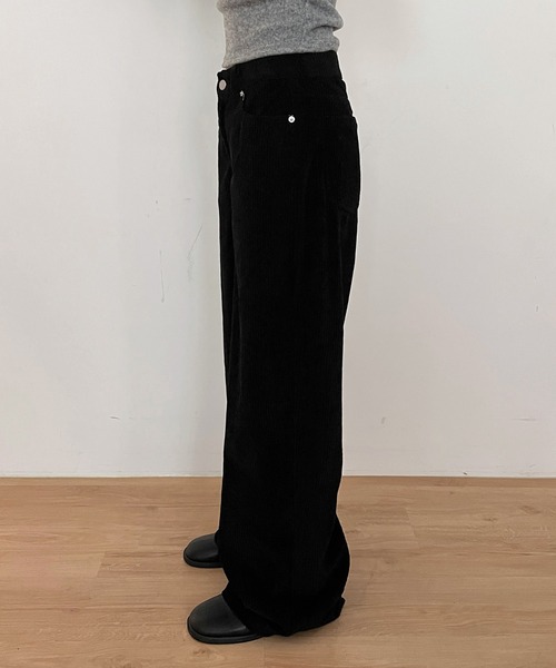 ルーズフィットコーデュロイロングパンツ/2024 AWコレクション（その他パンツ）｜by muni:r（バイ ムニール）