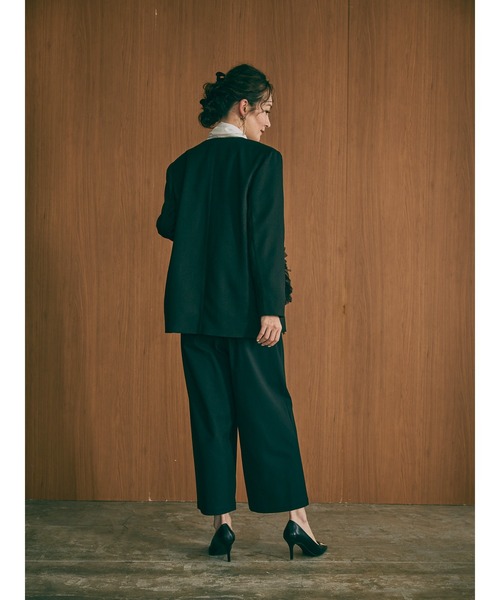 DOLLUPOOPS（ドールアップウップス）の「【定番オケージョンアイテム】ポケットチュールフリルモチーフ オーバージャケット（ノーカラージャケット・レディース・ブラック・38）」の5枚目の写真