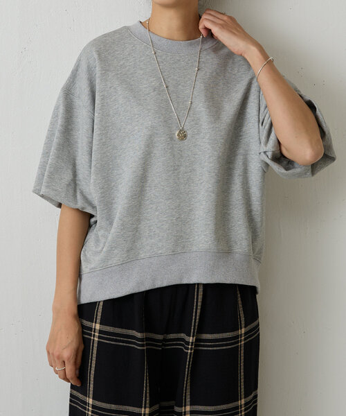 BEARDSLEY - ★新品！BEARDSLEY ビアズリー ぷっくり裏毛カットソー★ BEARDSLEY（ビアズリー）の「ぷっくり裏毛袖ボリューム