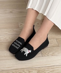 tone（トーン）の「洗える 軽量 ローヒール スクエア 猫刺繍 アニマル ニットパンプス スリッポン オペラシューズ/hsky（スリッポン）」