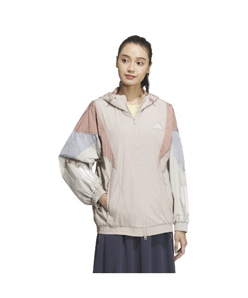 adidas(アディダス)の「アディダス adidas BYS スリーストライプス ウーブン 軽量ジャケット(ナイロンジャケット・レディース・ブラック/ベビーピンク/グレー・M/L/XL)」の3枚目の写真