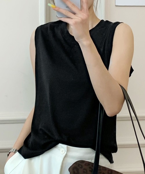 LOWO(ロワ)の「ノースリーブクルーネックTシャツ カットソー(Tシャツ/カットソー・レディース・ブラック×ホワイト/モカ/グレー/オフホワイト/ベージュ/ブラック・FREE)」の10枚目の写真
