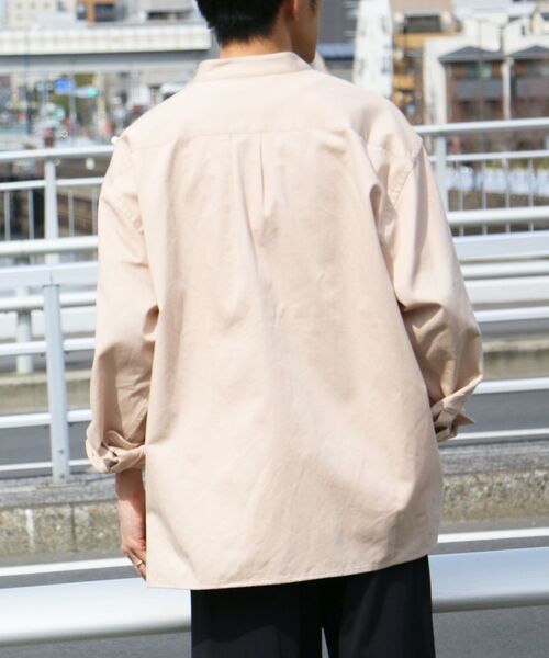 CRAFT STANDARD BOUTIQUE（クラフトスタンダードブティック）の「【ユニセックス】バンドカラーシャツB（シャツ/ブラウス・レディース・ベージュ/ダークカーキ・S/M）」の19枚目の写真