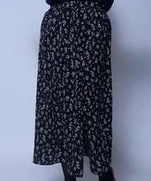 Y-小花柄ロングスカート