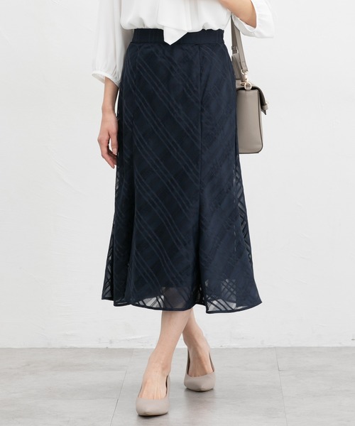 Honeys(ハニーズ)の「シアーチェックスカート(スカート・レディース・アイボリー/ブラック/ネイビー/ラベンダー・3L/L/LL/M/S)」の3枚目の写真