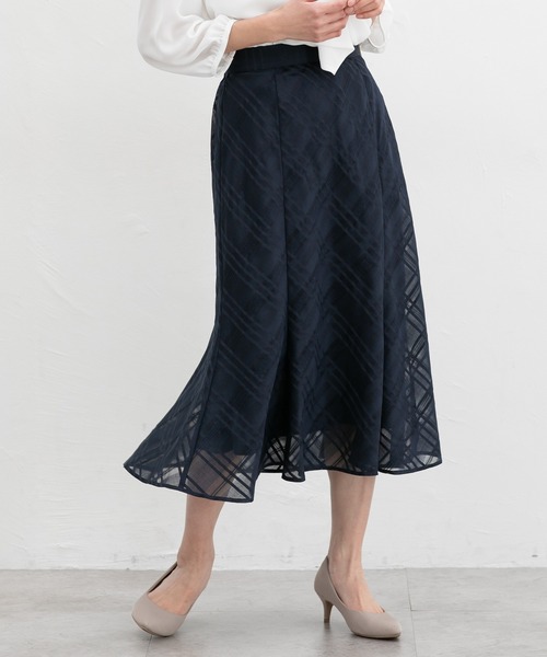 Honeys(ハニーズ)の「シアーチェックスカート(スカート・レディース・アイボリー/ブラック/ネイビー/ラベンダー・3L/L/LL/M/S)」の11枚目の写真