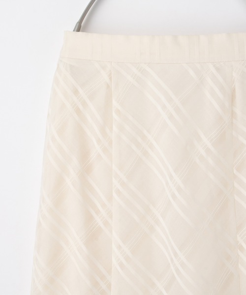 Honeys(ハニーズ)の「シアーチェックスカート(スカート・レディース・アイボリー/ブラック/ネイビー/ラベンダー・3L/L/LL/M/S)」の15枚目の写真