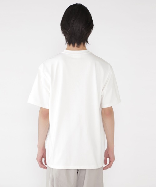 and wander（アンドワンダー）の「YOSEMITE GRAPHIC TEE｜ヨセミテグラフィックTシャツ UNISEX（Tシャツ/カットソー・メンズ・ホワイト/ブラック/レッド・XS/S/M/L/XL/XXL）」の5枚目の写真