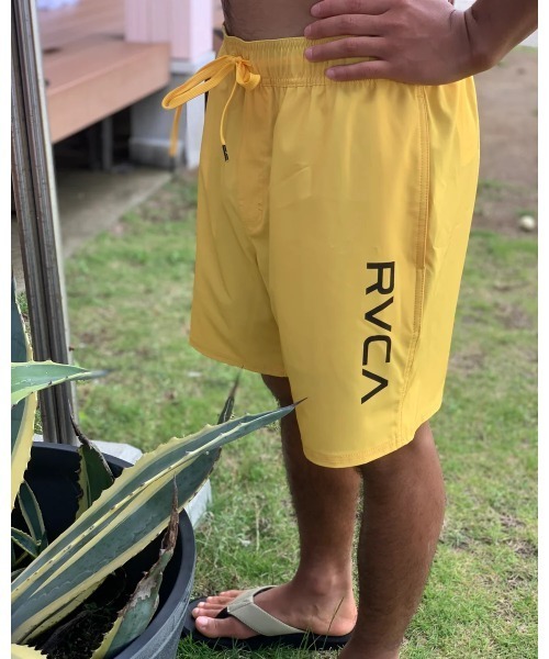 RVCA(ルーカ)の「RVCA メンズ ELASTIC BS ボードショーツ 【2025年春夏モデル】/ルーカウエストゴムサーフトランクス・ボードショーツ・バギーショーツ(水着)(水着・メンズ・ブラック/ブラック×ホワイト/ブルー系その他/イエロー・SMALL/MEDIUM/LARGE/X-LARGE)」の4枚目の写真