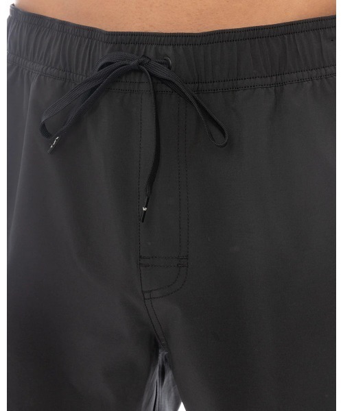 RVCA(ルーカ)の「RVCA メンズ ELASTIC BS ボードショーツ 【2025年春夏モデル】/ルーカウエストゴムサーフトランクス・ボードショーツ・バギーショーツ(水着)(水着・メンズ・ブラック/ブラック×ホワイト/ブルー系その他/イエロー・SMALL/MEDIUM/LARGE/X-LARGE)」の9枚目の写真