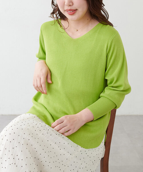 natural couture（ナチュラルクチュール）の「【ako】麻タッチⅤ開きニット（ニット/セーター・レディース・アイボリー/グレイッシュベージュ/ライム/ネイビー・FREE）」の13枚目の写真