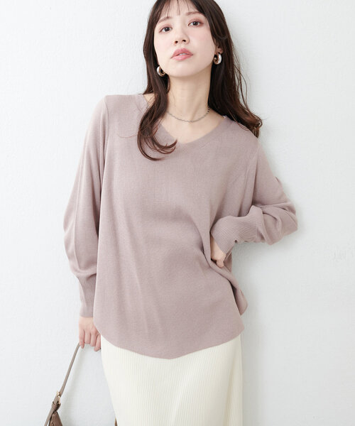 natural couture（ナチュラルクチュール）の「【ako】麻タッチⅤ開きニット（ニット/セーター・レディース・アイボリー/グレイッシュベージュ/ライム/ネイビー・FREE）」の11枚目の写真