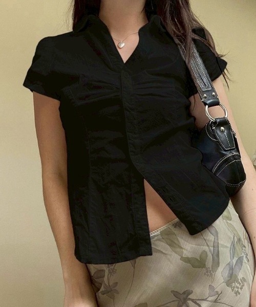 VIBGYOR（ヴィブジョー）の「【LAMPOON】シャーリングシャツ（シャツ/ブラウス・レディース・ブラック/ホワイト・LARGE/MEDIUM/SMALL）」の7枚目の写真