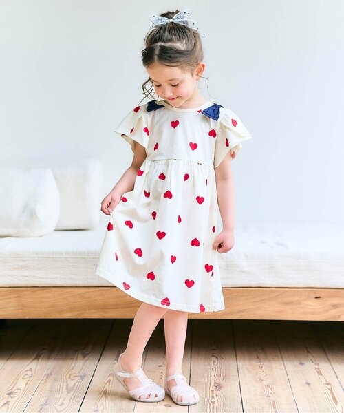 apres les cours(アプレレクール)の「シアードットリボンヘアゴム(ヘアゴム・キッズ・アイボリー・FREE)」の2枚目の写真