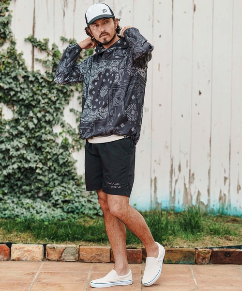 1minute 1second(ワンミニットワンセカンド)の「mj10652-bandana pattern hoodie blouson フーディーブルゾン(マウンテンパーカー・メンズ・ブラック×ホワイト/ホワイト×ブラック/ブラック×ブルー・S/M/L/XL)」の17枚目の写真