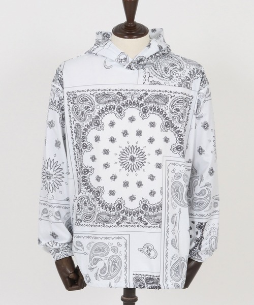 1minute 1second(ワンミニットワンセカンド)の「mj10652-bandana pattern hoodie blouson フーディーブルゾン(マウンテンパーカー・メンズ・ブラック×ホワイト/ホワイト×ブラック/ブラック×ブルー・S/M/L/XL)」の20枚目の写真