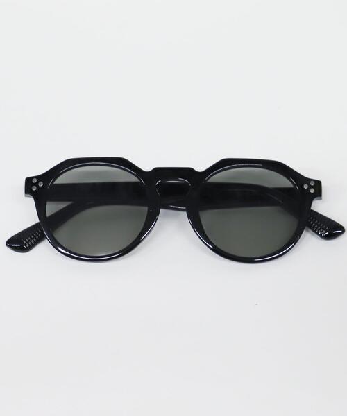 WEGO（ウィゴー）の「WEGO/カラーレンズクラウンパントアイウェア（サングラス・レディース・ブルー/ブラック系その他/その他1/ブラウン/ブラック・FREE）」の3枚目の写真