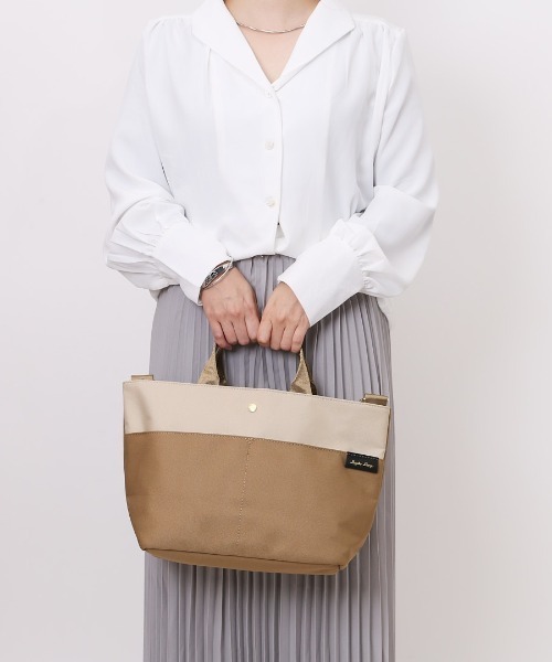 Legato Largo(レガートラルゴ)の「Legato Largo 撥水両立バッグ ハンドル付ショルダ―(ショルダーバッグ・レディース・ベージュ/ネイビー/グレー/ブラック/オリーブ・FREE)」の9枚目の写真