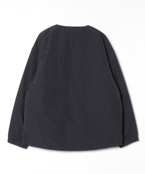 FAT(エフエイティー)の「PUFFLINER(ノーカラージャケット・メンズ・オリーブ/ブラック/ベージュ・JUMBO(XXL)/FAT(XL)/SKINNY(L)/TITCH(M))」の4枚目の写真
