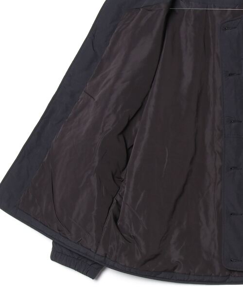 FAT(エフエイティー)の「PUFFLINER(ノーカラージャケット・メンズ・オリーブ/ブラック/ベージュ・JUMBO(XXL)/FAT(XL)/SKINNY(L)/TITCH(M))」の5枚目の写真