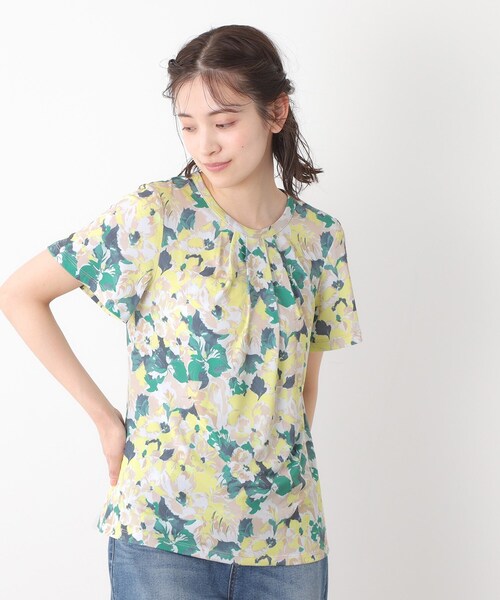 LAURA ASHLEY(ローラアシュレイ)の「【洗える/ジャージ素材/同柄アイテムあり】オーズビー ハイドランジア柄 プルオーバー(Tシャツ/カットソー・レディース・ライトイエロー系1・38/40)」の3枚目の写真