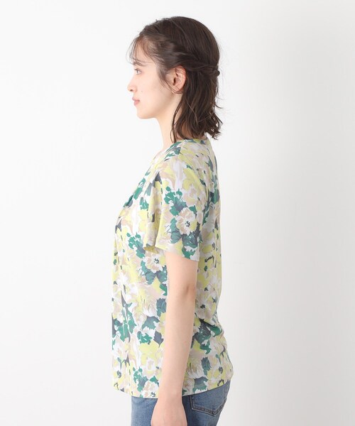 LAURA ASHLEY(ローラアシュレイ)の「【洗える/ジャージ素材/同柄アイテムあり】オーズビー ハイドランジア柄 プルオーバー(Tシャツ/カットソー・レディース・ライトイエロー系1・38/40)」の7枚目の写真