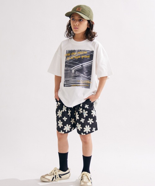 PAIRMANON STREET(ペアマノンストリート)の「【PAIRMANON STREET】ムラ織 総柄 タックショートパンツ(その他パンツ・キッズ・ブラック系その他/レッド系その他2/イエロー系その他/ホワイト/レッド/パープル・160/90/100/150/110/120/140/130)」の19枚目の写真