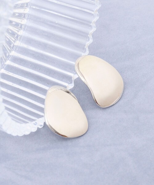 NOLLEY’S(ノーリーズ)の「【grace grace/グラスグラス】ピアット イヤリング(イヤリング・レディース・シルバー/ゴールド・FREE)」の5枚目の写真