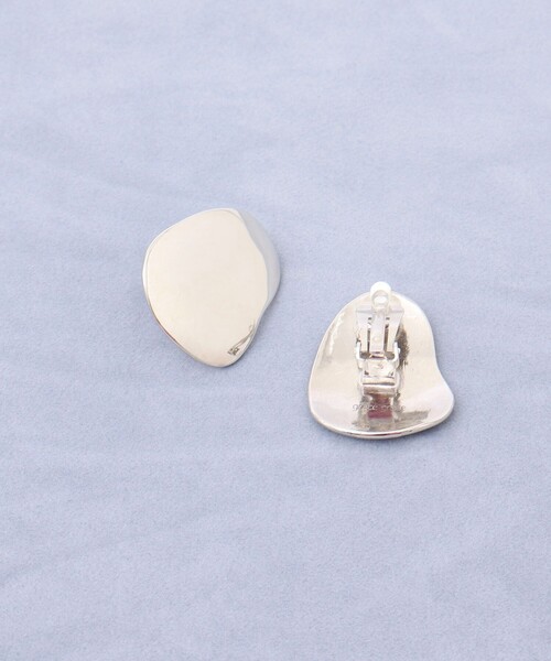 NOLLEY’S(ノーリーズ)の「【grace grace/グラスグラス】ピアット イヤリング(イヤリング・レディース・シルバー/ゴールド・FREE)」の6枚目の写真