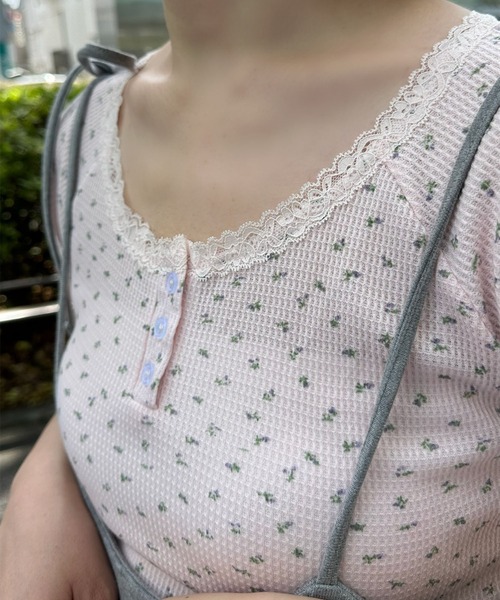 Alley Tokyo（アリートーキョー）の「小花ワッフルレースT（Tシャツ/カットソー・レディース・ピンク/オフホワイト/ベージュ・F）」の15枚目の写真