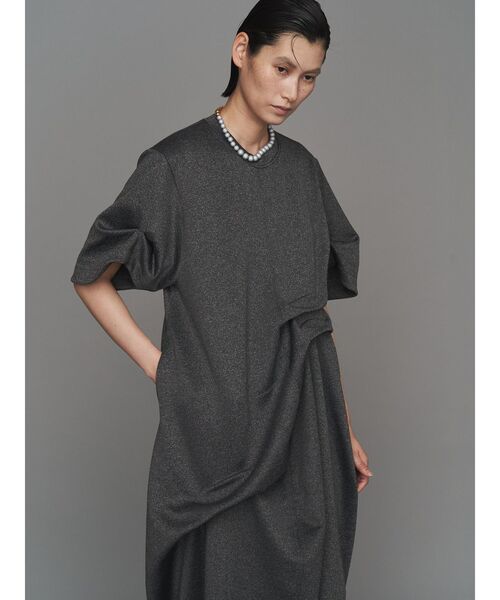 UN3D.（アンスリード）の「FLOW TUCK OP / フロータック