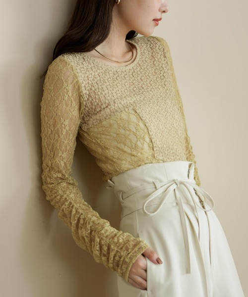 hinari(ヒナリ)の「切り替えレーストップス(Tシャツ/カットソー・レディース・アイボリー/ブラック/グレイッシュベージュ/グリーン・FREE)」の12枚目の写真