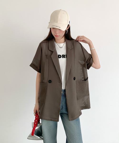 by LEGNA(バイレグナ)の「メッシュ半袖シアージャケット(その他アウター・レディース・ブラック/ブラウン系その他/グレイッシュベージュ・LARGE/MEDIUM)」の2枚目の写真