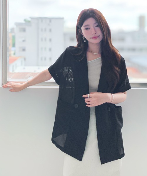 by LEGNA(バイレグナ)の「メッシュ半袖シアージャケット(その他アウター・レディース・ブラック/ブラウン系その他/グレイッシュベージュ・LARGE/MEDIUM)」の5枚目の写真