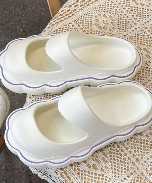 SANSeLF(サンセルフ)の「【SANSeLF】ウェーブソール サボシューズ ボリュームフォーム 厚底 サンダル sas25s004(サンダル・レディース・ブラック/ホワイト/ピンク/ライトグリーン・M/L/S)」の13枚目の写真