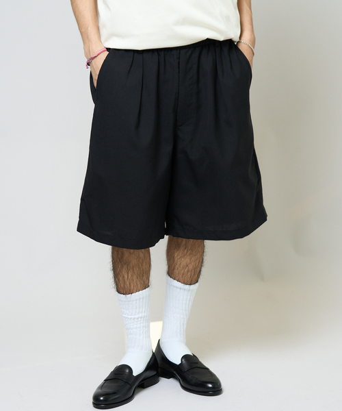 WISM(ウィズム)の「With A Beginner’s Mind / ウィズ ア ビギナーズ マインド Easy Short(その他パンツ・メンズ・ブラック・MEDIUM/LARGE)」の3枚目の写真