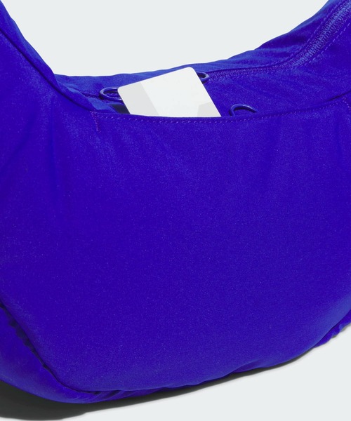 adidas(アディダス)の「マストハブズ パフィー ショルダーバッグ / アディダス adidas(ショルダーバッグ・メンズ・ブラック/グレー/ブルー/バイオレット・FREE)」の20枚目の写真