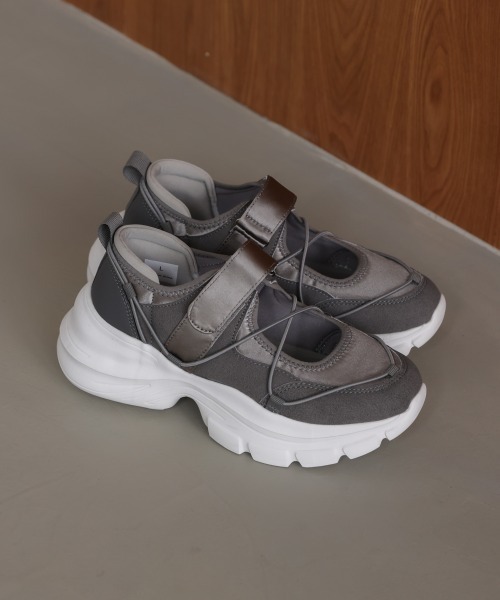 Bou Jeloud（ブージュルード）の「【M・Lサイズ展開】メリージェーンスニーカー（スニーカー・レディース・ブラック/グレー・M/L）」の3枚目の写真