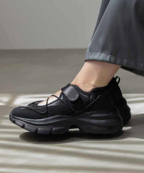 Bou Jeloud（ブージュルード）の「【M・Lサイズ展開】メリージェーンスニーカー（スニーカー・レディース・ブラック/グレー・M/L）」の9枚目の写真