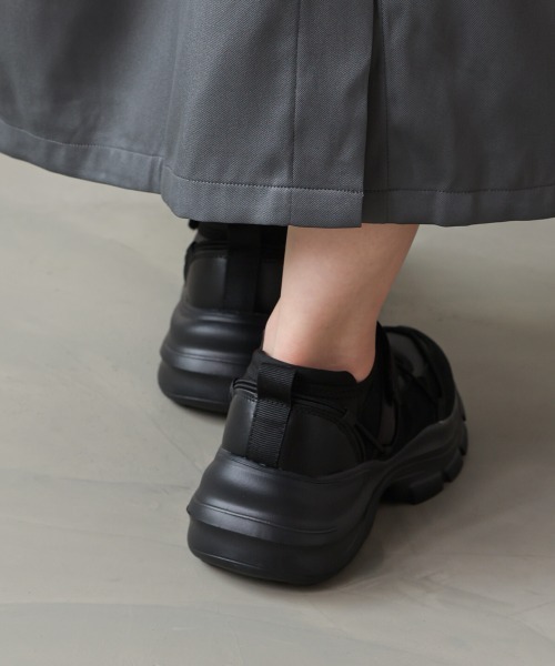 Bou Jeloud（ブージュルード）の「【M・Lサイズ展開】メリージェーンスニーカー（スニーカー・レディース・ブラック/グレー・M/L）」の11枚目の写真